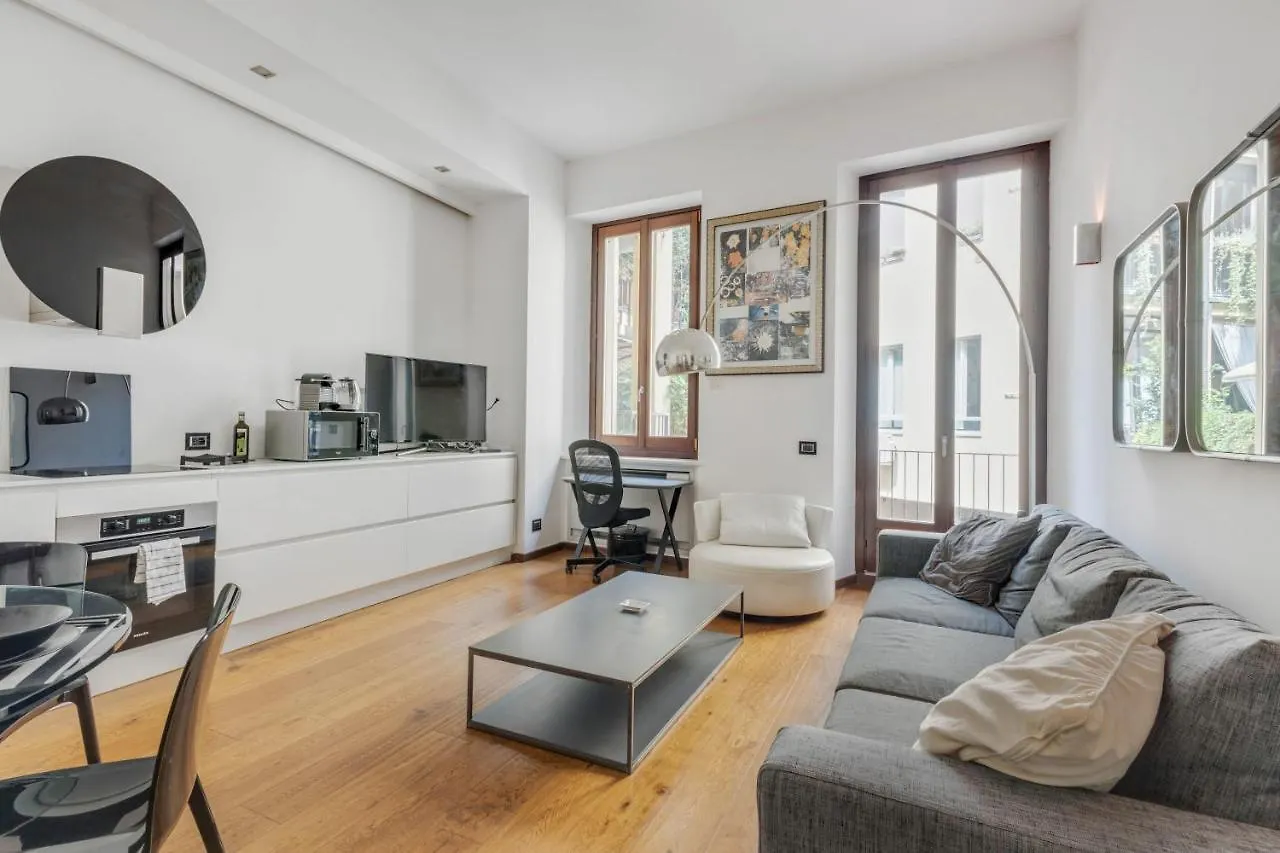 شقة Easylife - Wonderful & Stylish House In The Center ميلان